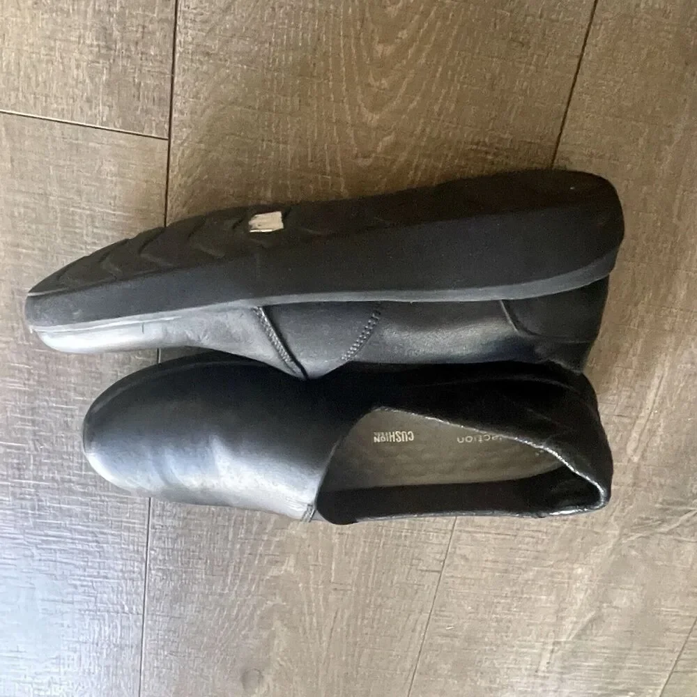Clarks Kayleigh Loafers Slip On Comfort Black Leather Flats Women’s 9M/40 career
